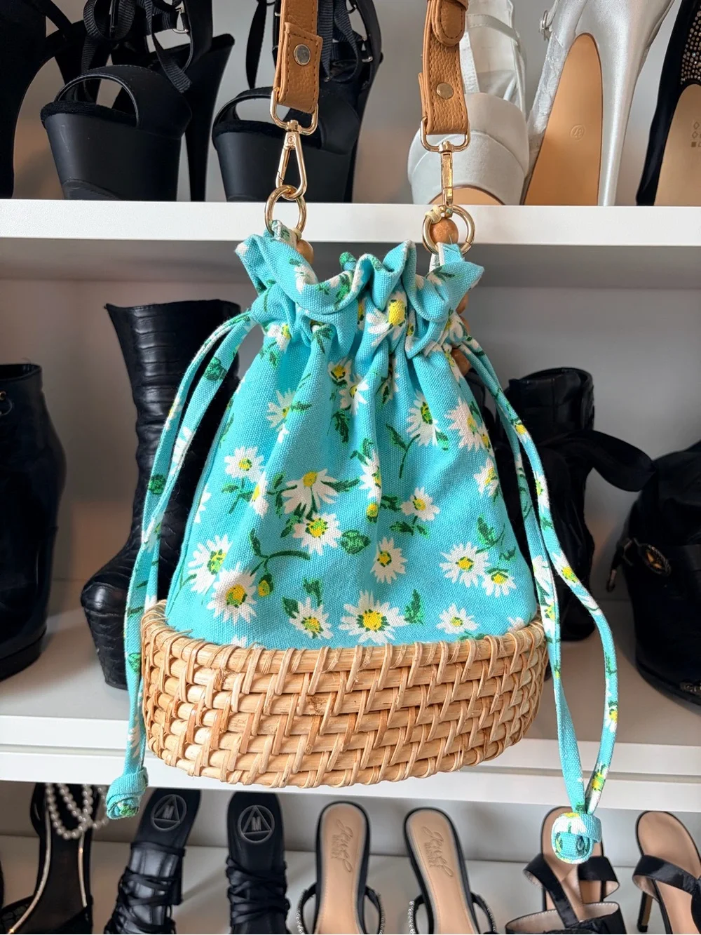 C&C California Blue Daisy Woven Bucket Bag with Tan Strap